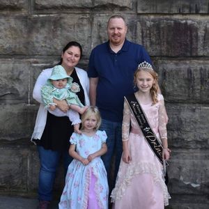 Meet your Posher, Danielle